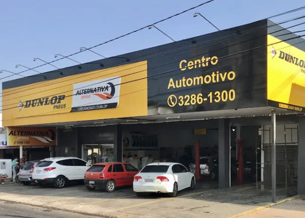 Fachada da loja Alternativa Pneus no Jardim América, em Goiânia